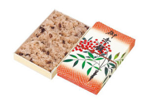 葬儀や法要の際に役立つ供物-赤飯